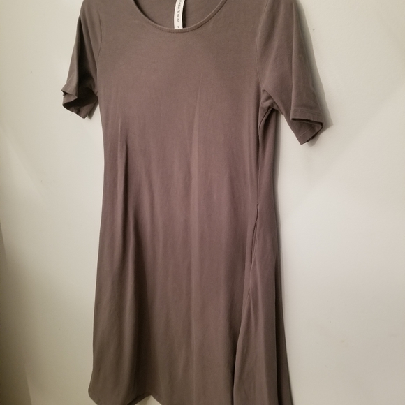 T Shirt dress with pockets - Picture 2 of 9